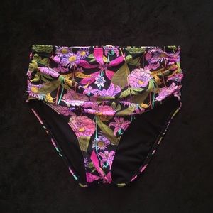 VICTORIA’S SECRET FLORAL NEON BIKINI BOTTOM -NWOT